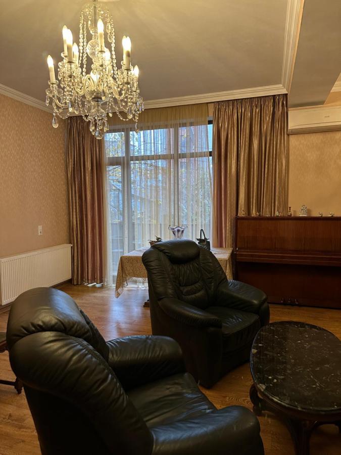 Sun Apartment Tbilisi ภายนอก รูปภาพ
